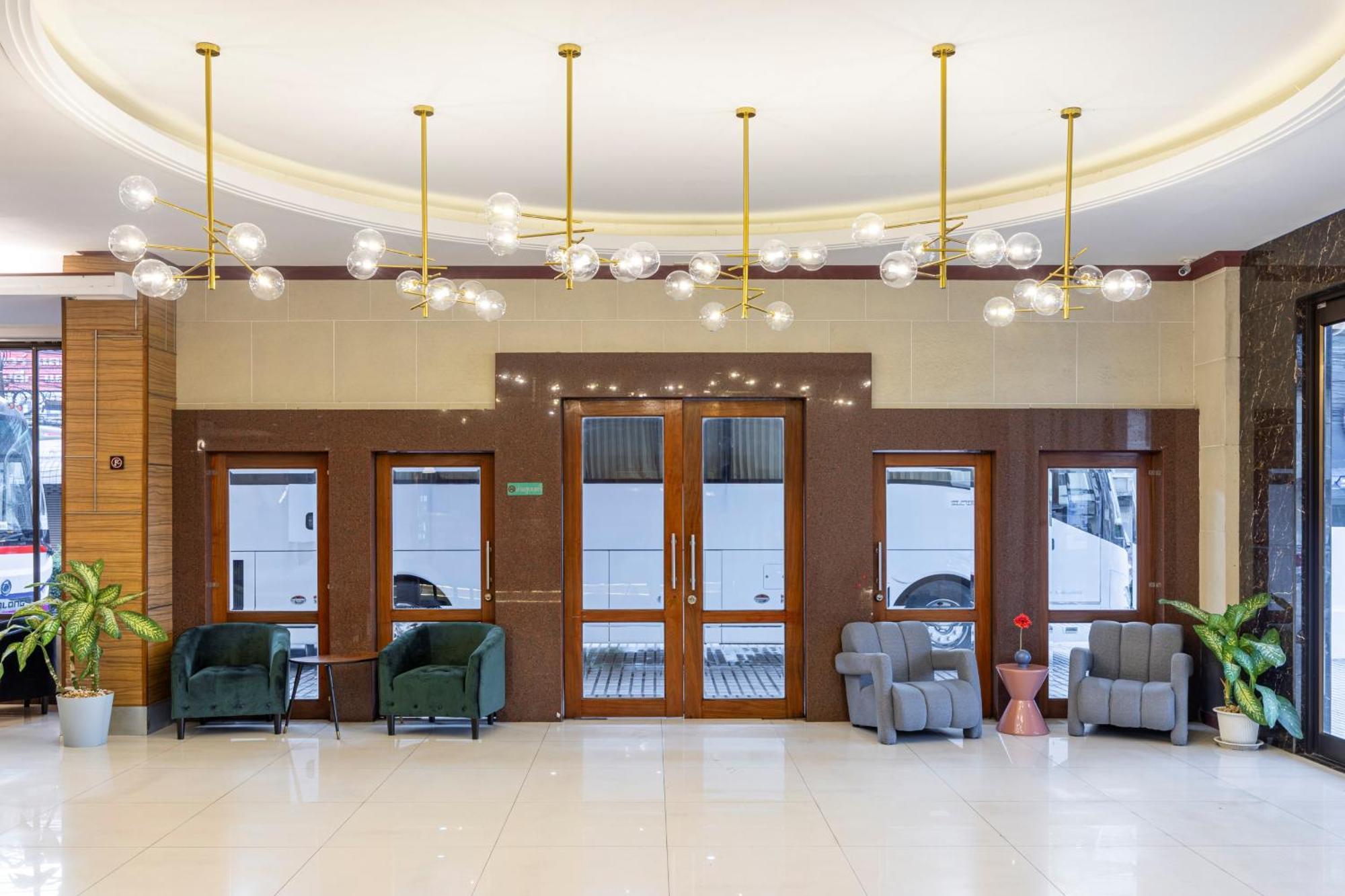 The President Hotel At Chokchai 4 Бангкок Экстерьер фото